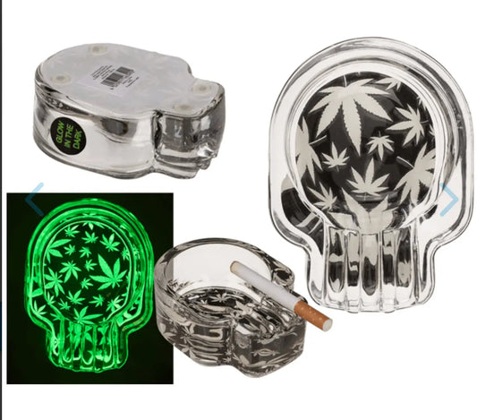 Glass ashtray, Cannabis Skull Bitu Gift Shop